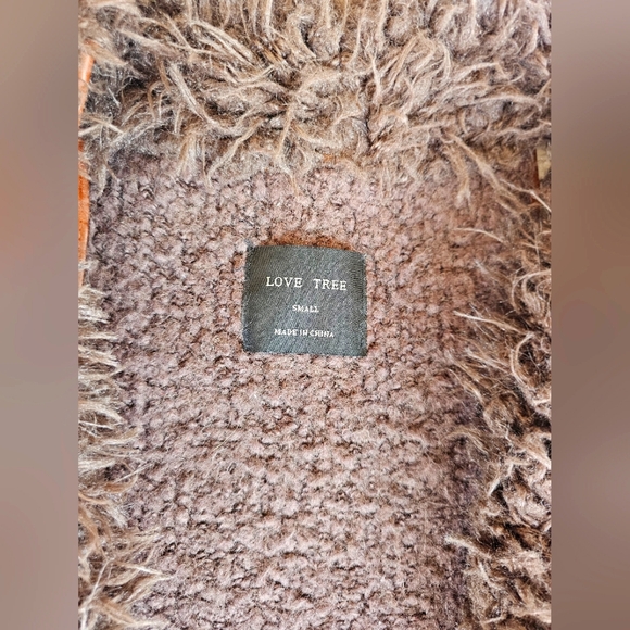 Love Tree Brown Wool Sherpa Fur Heavy Vest w/ Brown Leather Trim & Pockets - Picture 9 of 13